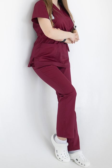 Хірургічний костюм in white