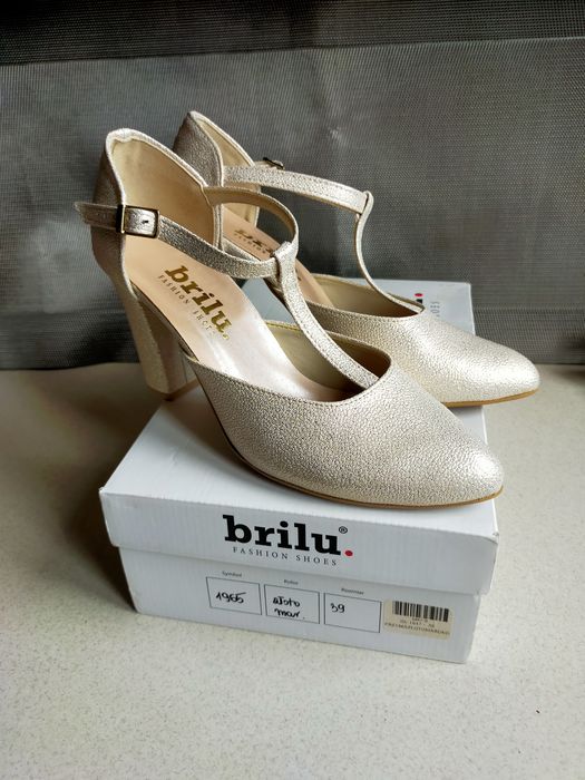 Czółenka,buty ślubne Brilu brokatowe złote 39 jak nowe