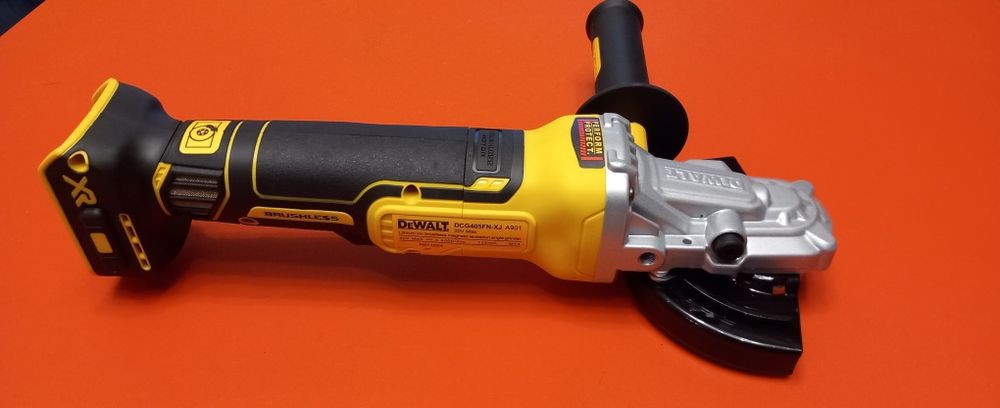 Szlifierka na baterie DeWalt 18-20v