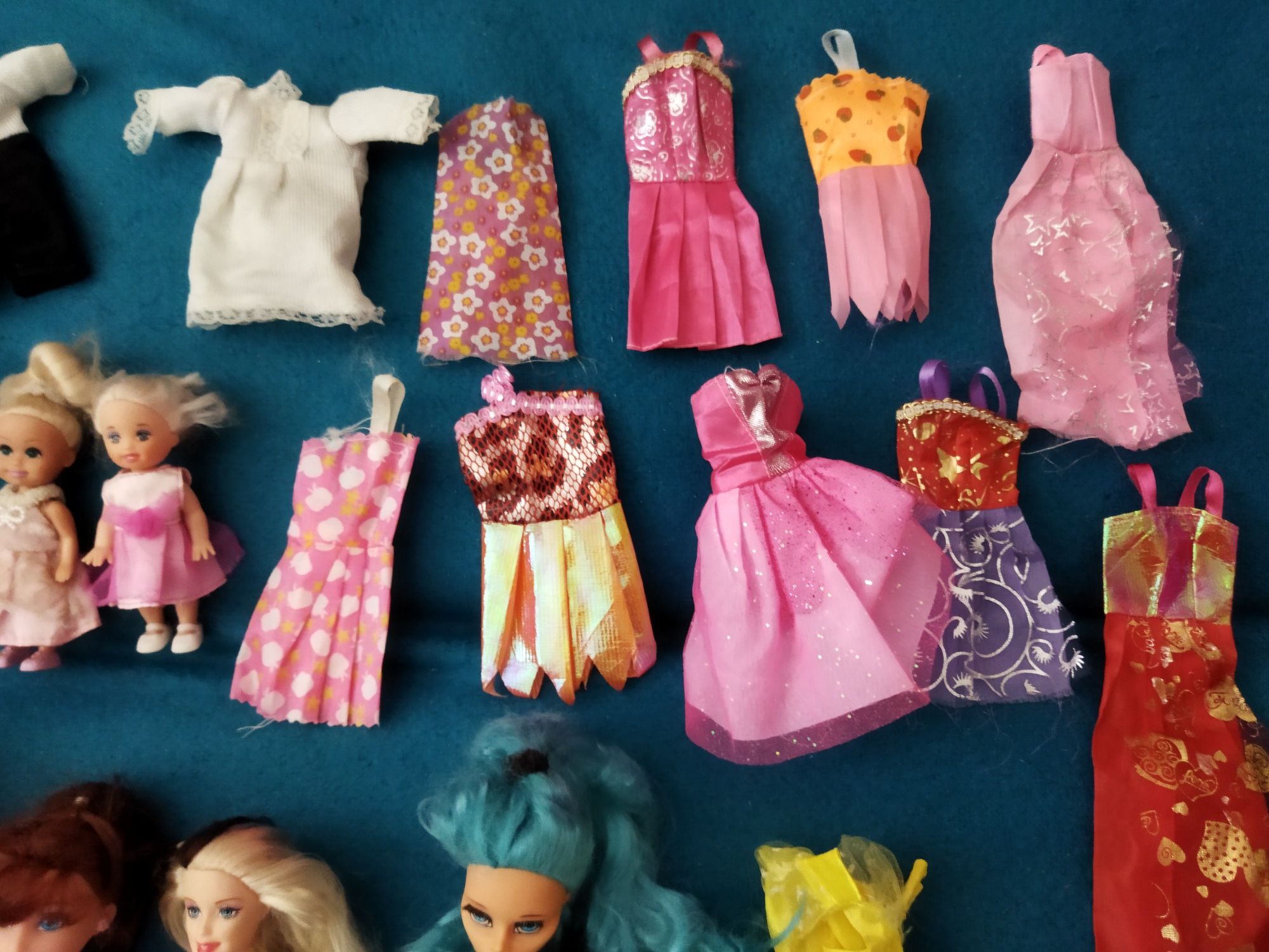 lalki typu Barbie i akcesoria