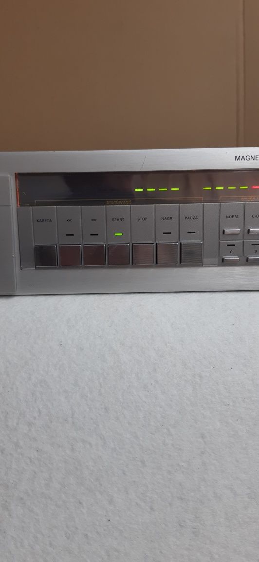 Magnetofon diora  kasetowy szuflada mds 442