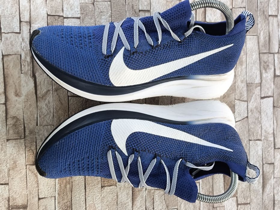 Nike Zoom Fly Flyknit Sportowe Buty Do Biegania rozmiar  41