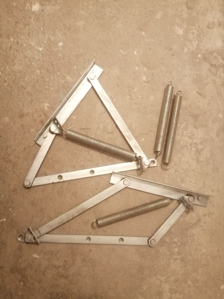 Mechanizm podnoszenia łóżka, siłowniki