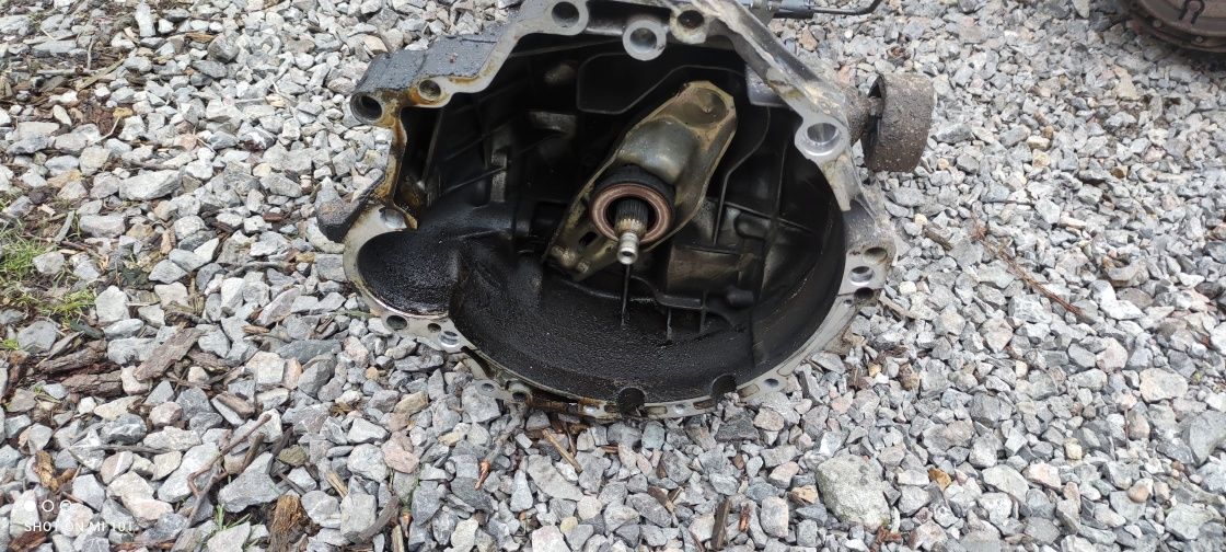 Skrzynia biegów DHZ audi a4 B5 passat B5 1.8 20v