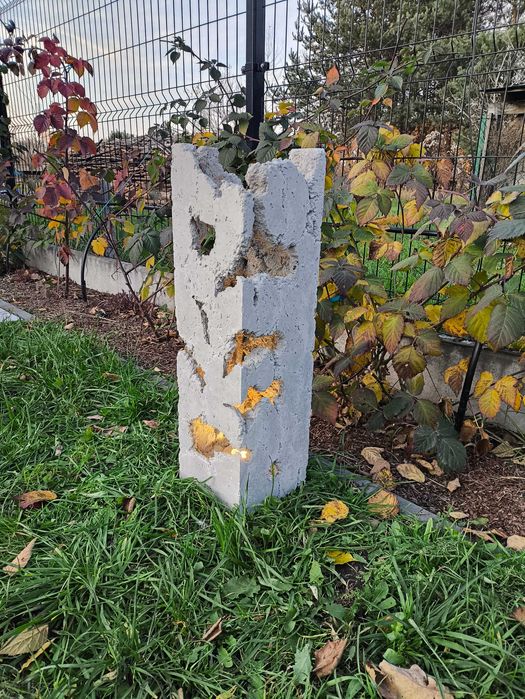 Lampa ogrodowa betonowa 70cm