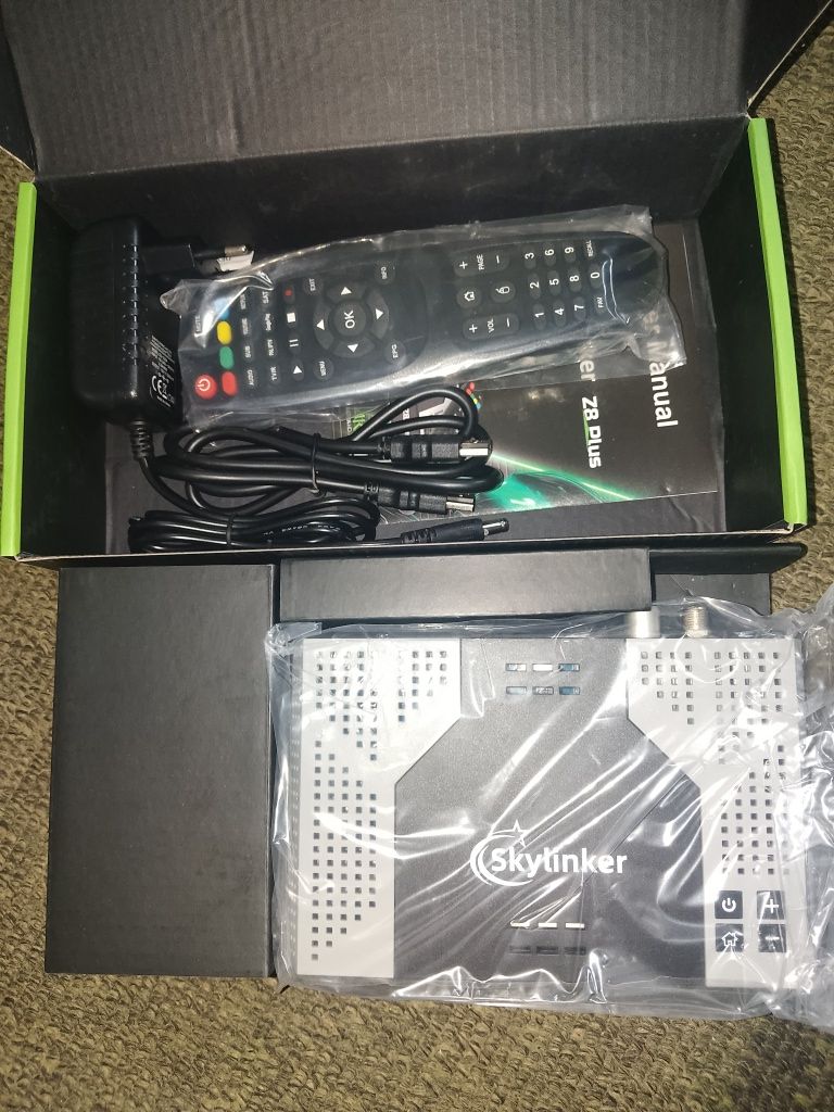 Skуlіnkеr Z8 Plus: ОТТ+DVB-S2+Т2 4K - Hуbrіd Smart ТV BОХ, Android 11