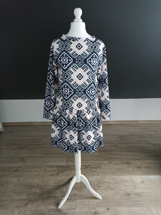 Letnia sukienka. Rozmiar S/M.