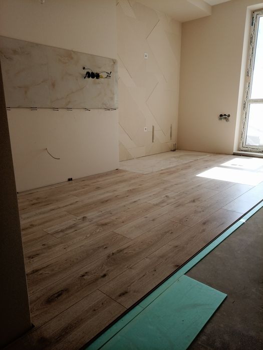 Укладка ламината