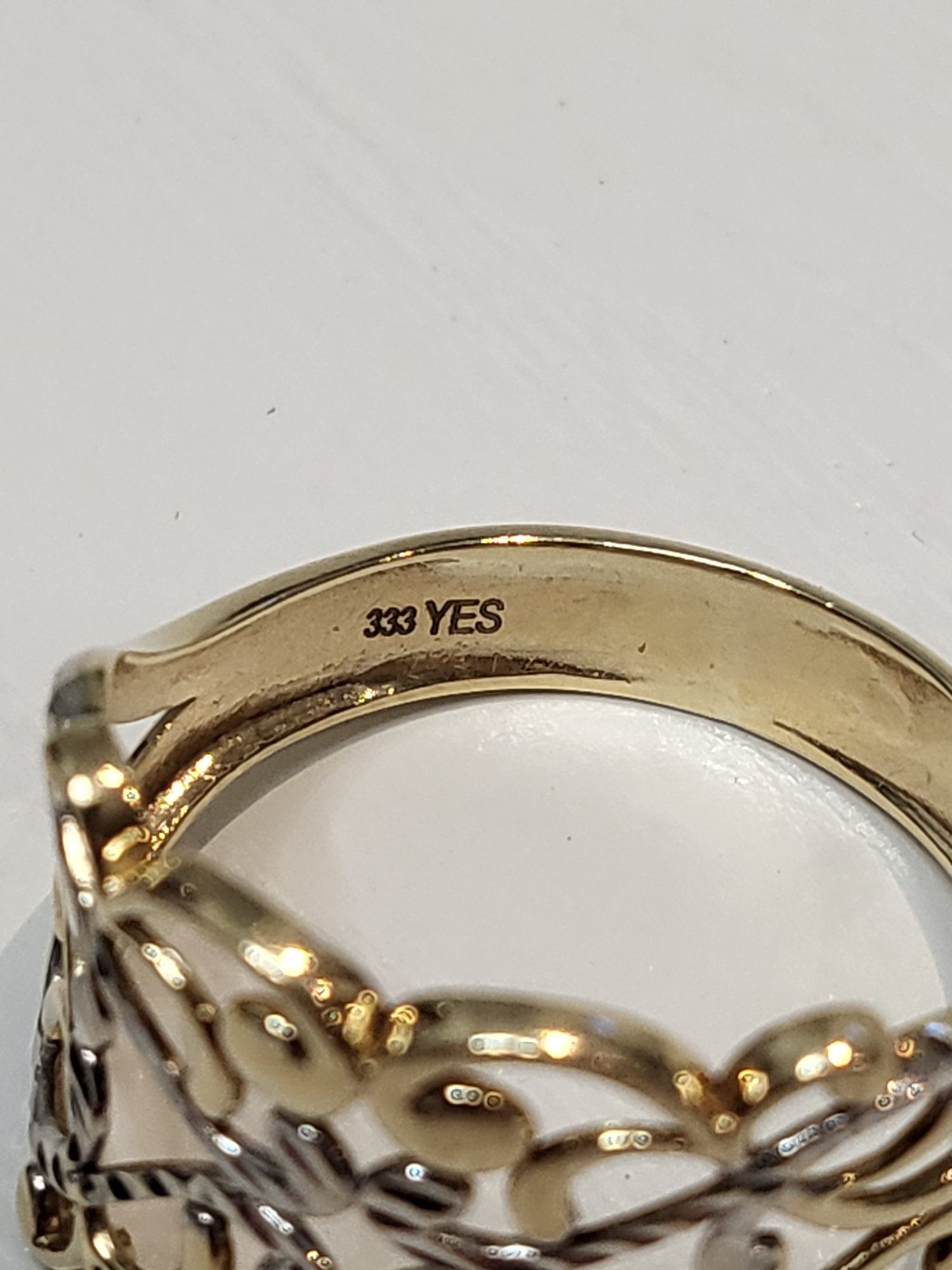 Yes złoty pierścionek z dwukolorowego złota 12