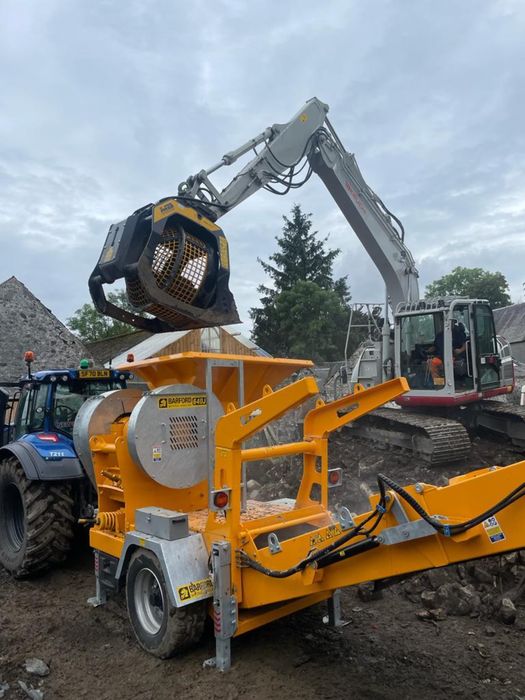 Kruszarka mobilna, szczękowa BARFORD 640J WOM do gruzu betonu kamienia