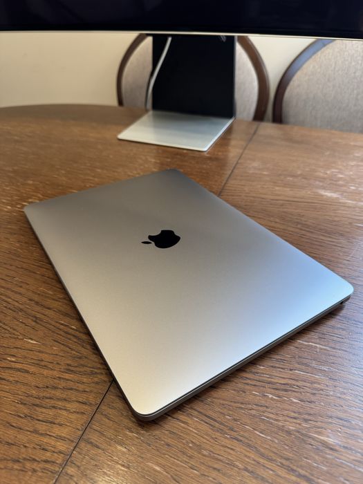 Macbook Pro М2 13, 8/256