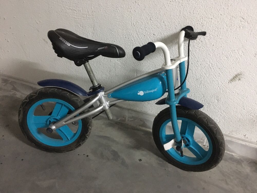 Bicicleta evolutiva sem pedais da Imaginarium. Menino. Como nova