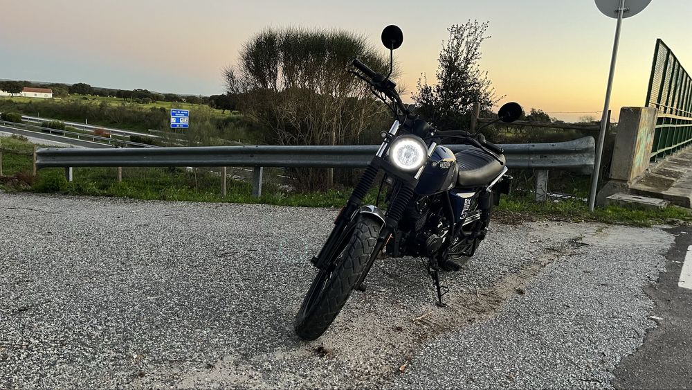 Brixton BX 125 poucos km’s