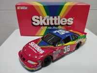 NASCAR: Ernie Irvan - Skittles 1/24