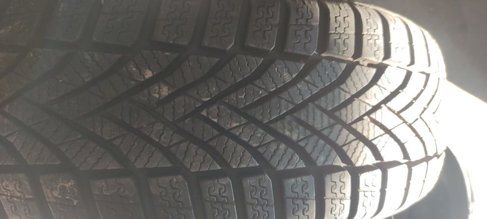 1szt opona zimowa 195 65r15 91t Falken eurowinter HS 02