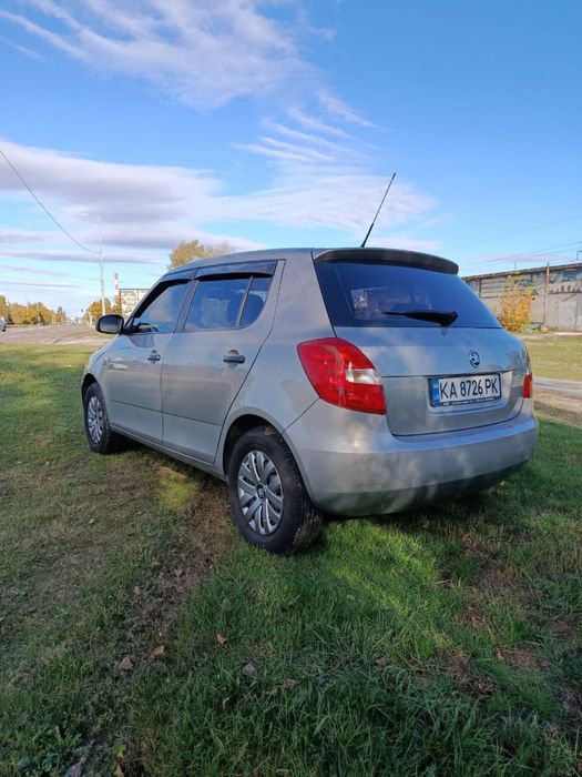 Продам Skoda Fabia 2011 рест