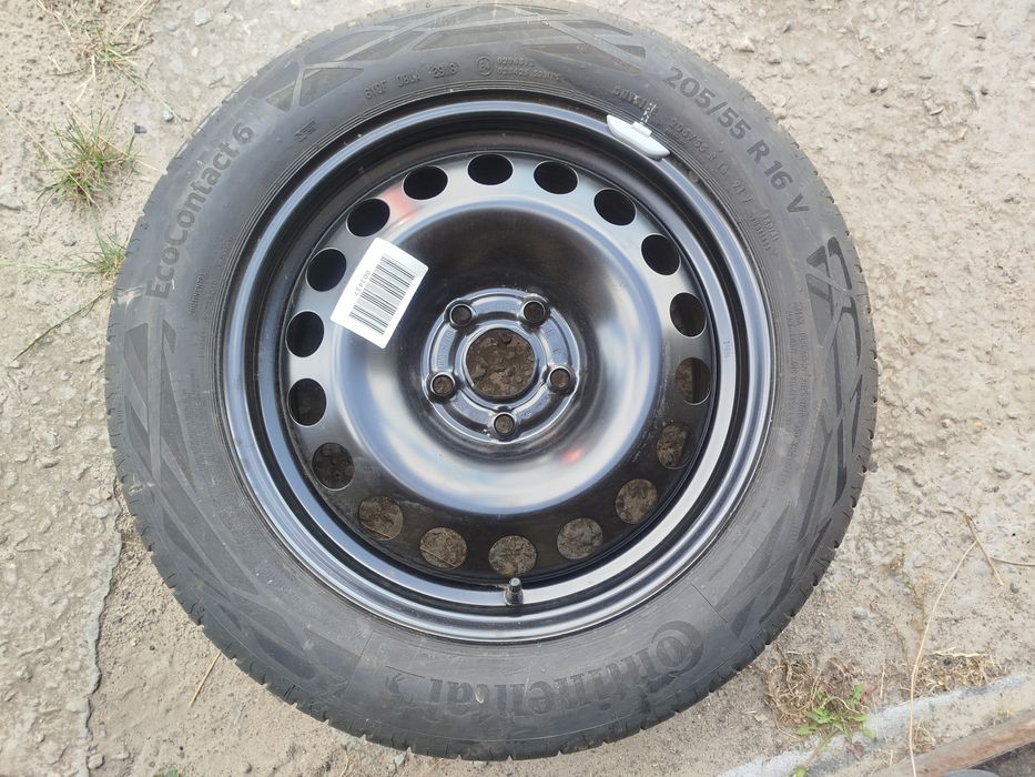 Продам колесо Continental 205 55 r16