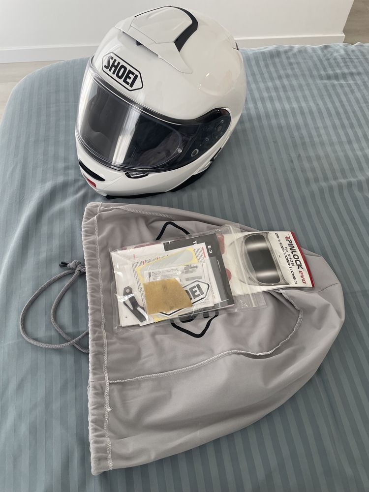 Capacete Shoei neotec 2 branco