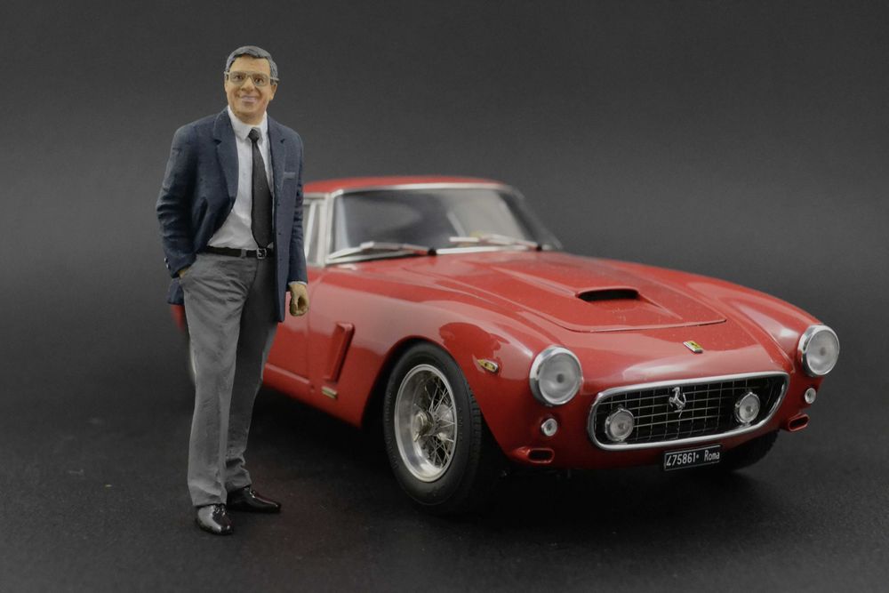 Sergio Pininfarina Figurka 1:18 HotWheels Ferrari