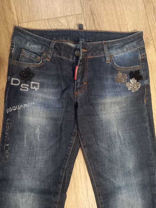 Продам джинсы DSQUARED2