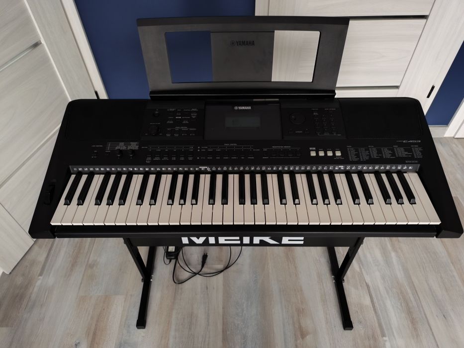 Yamaha E453 Stan bardzo dobry, polecam !
