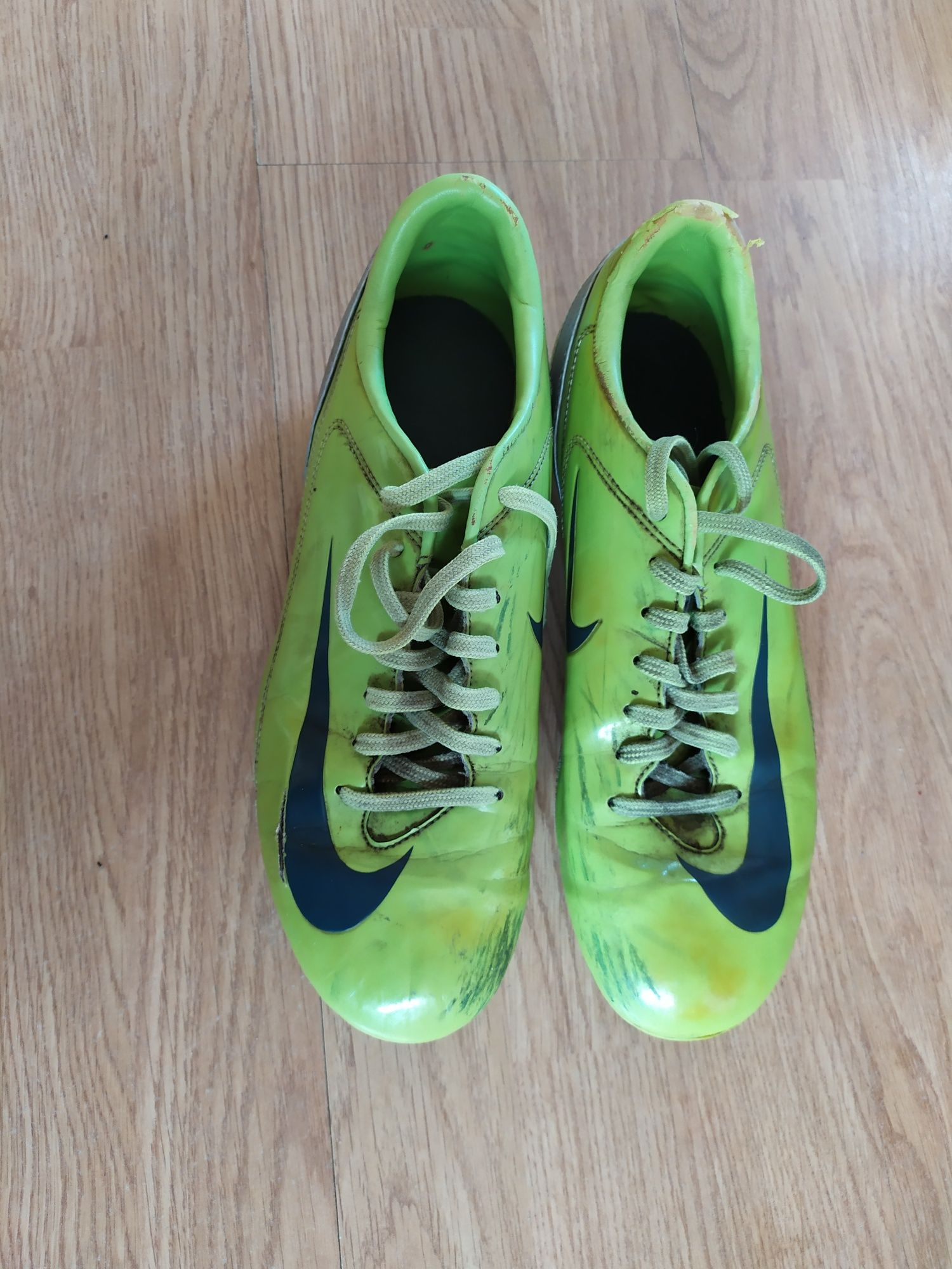 Sprzedam korki Nike Mercurial zielone