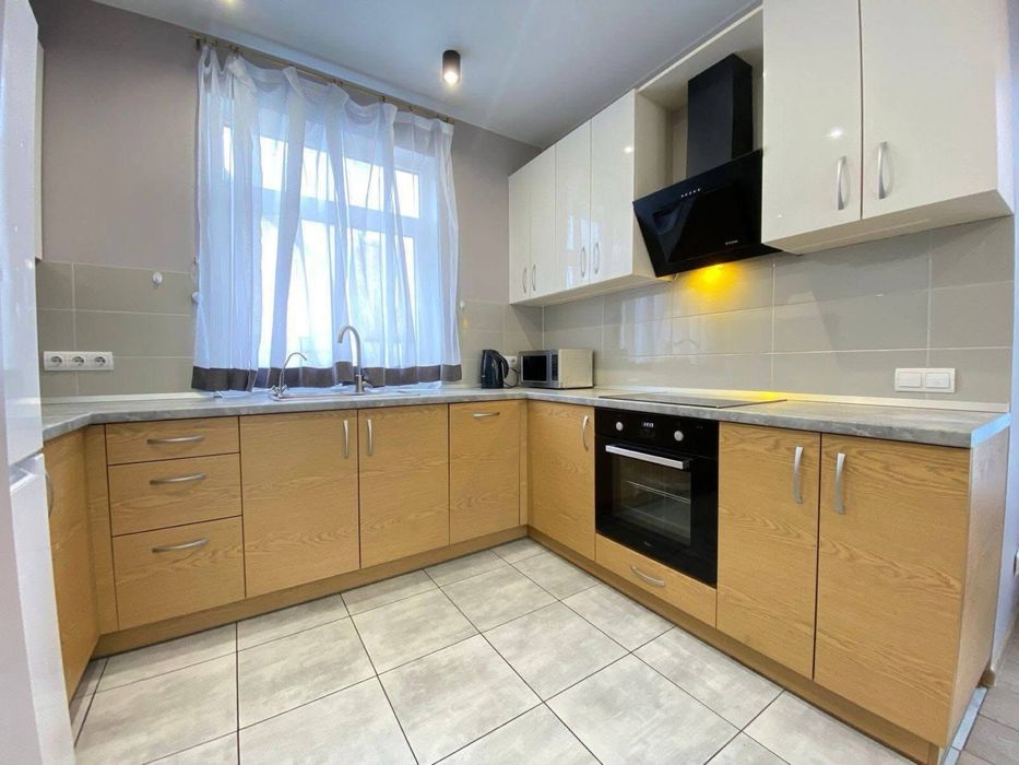 Русанівські Сади. Продаж окремого будинку в Києві