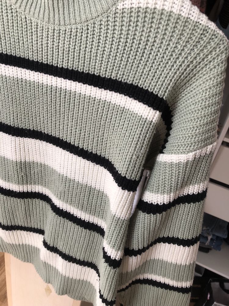 ciepły sweter w paski S M