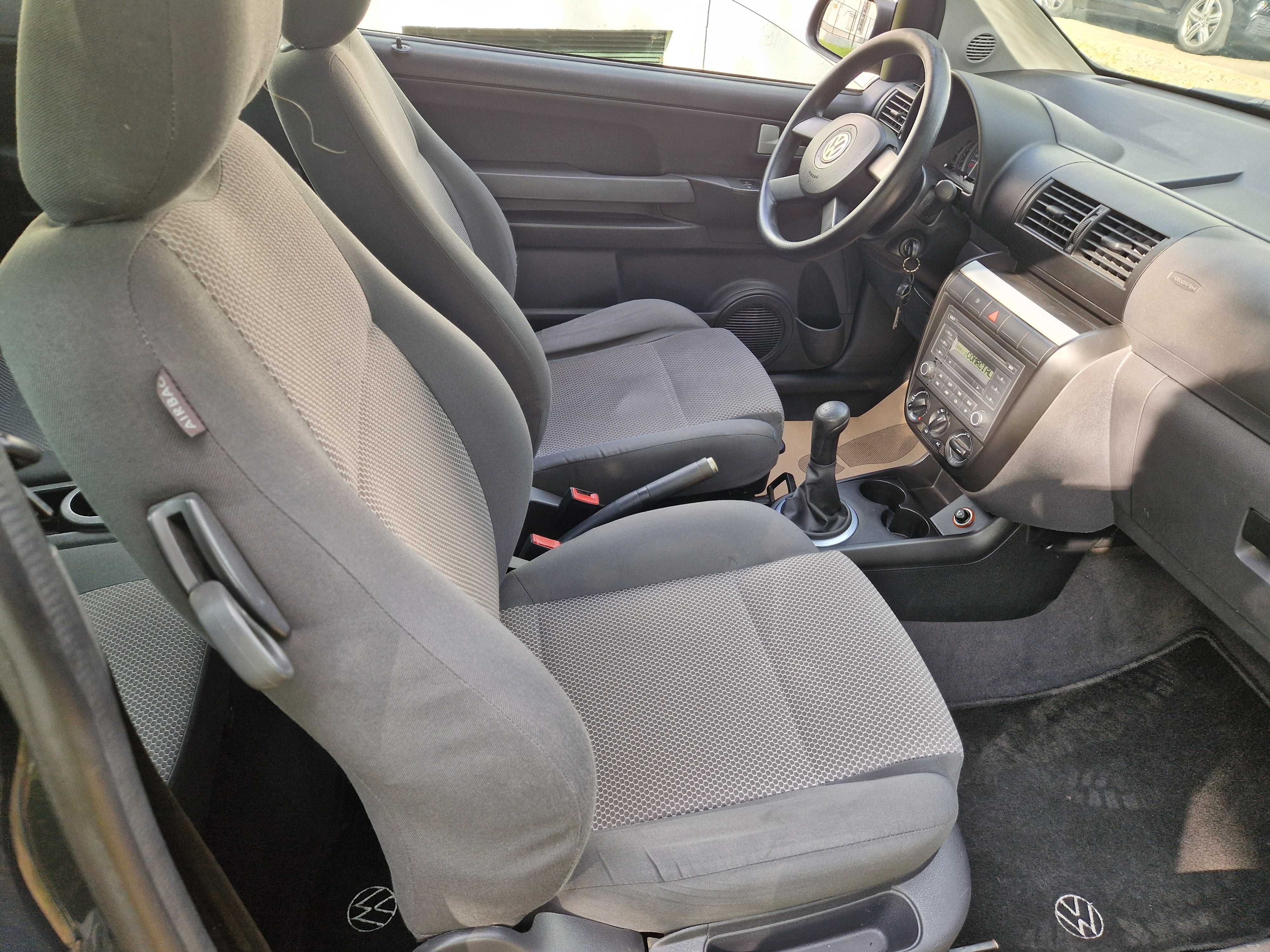 VW FOX 1.0 com AC