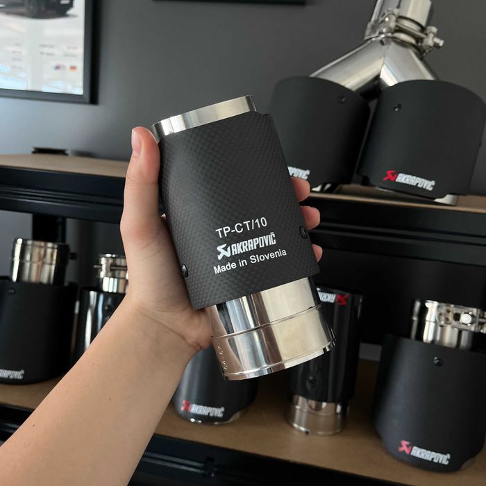 ГРОМКИЙ акрапович | насадка на глушник | купити акрапович на машину