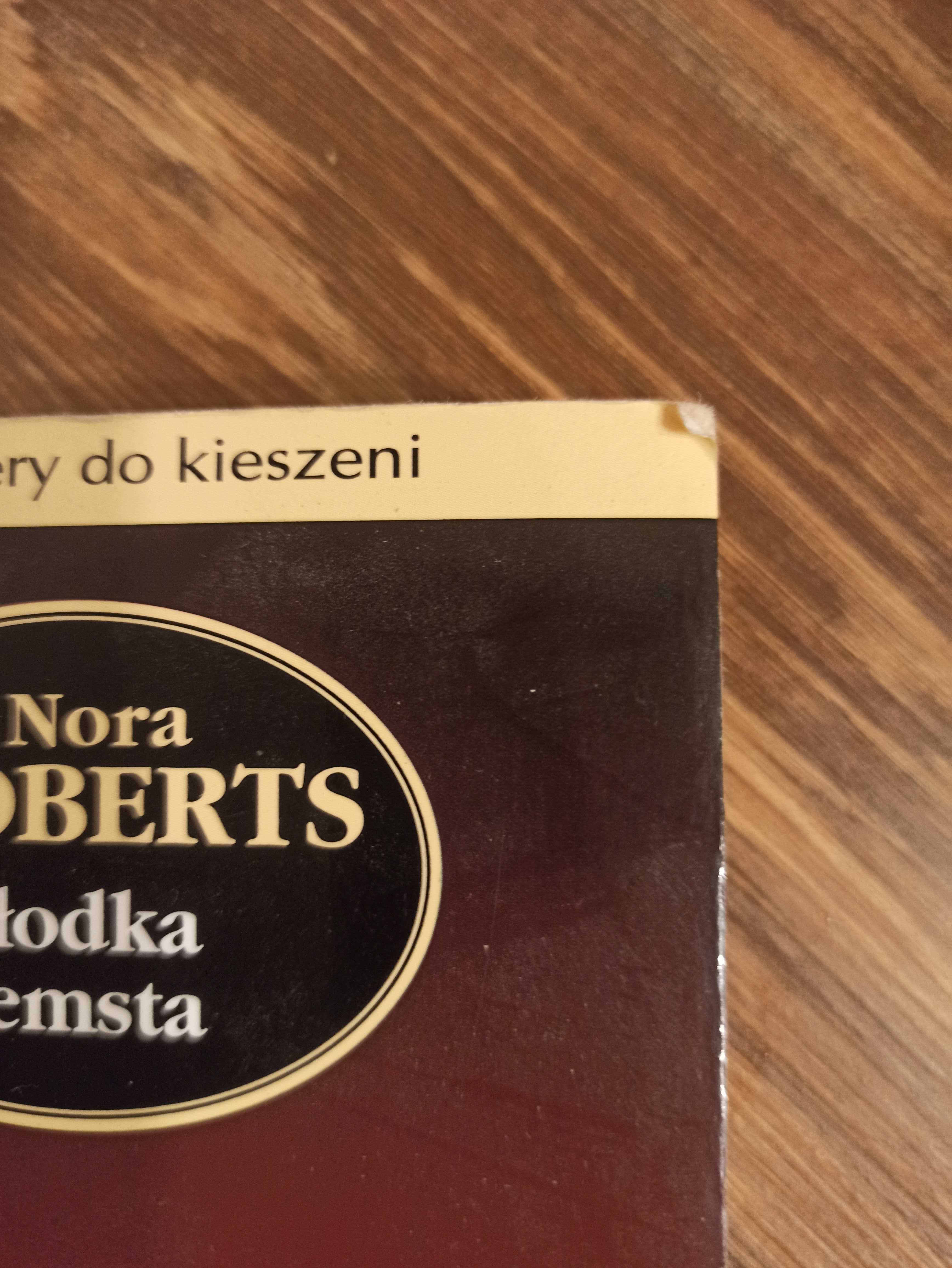 Książka Nora Roberts Słodka zemsta, używana