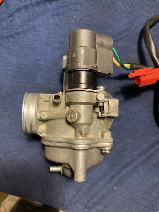 Продам оригинальный карбюратор Honda Dio 34,35 GBL читайте опис!!!