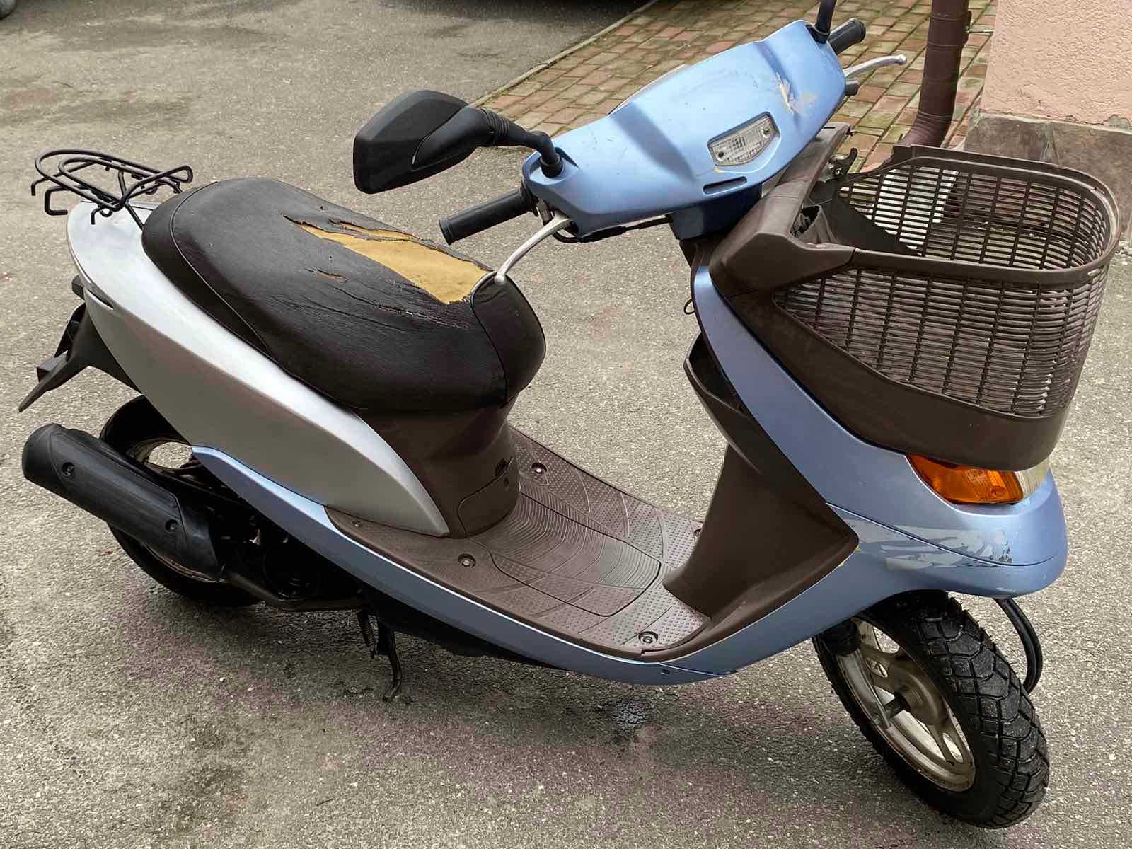 Продам скутер Honda dio af 62