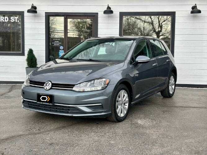 2021 Volkswagen Golf TSI