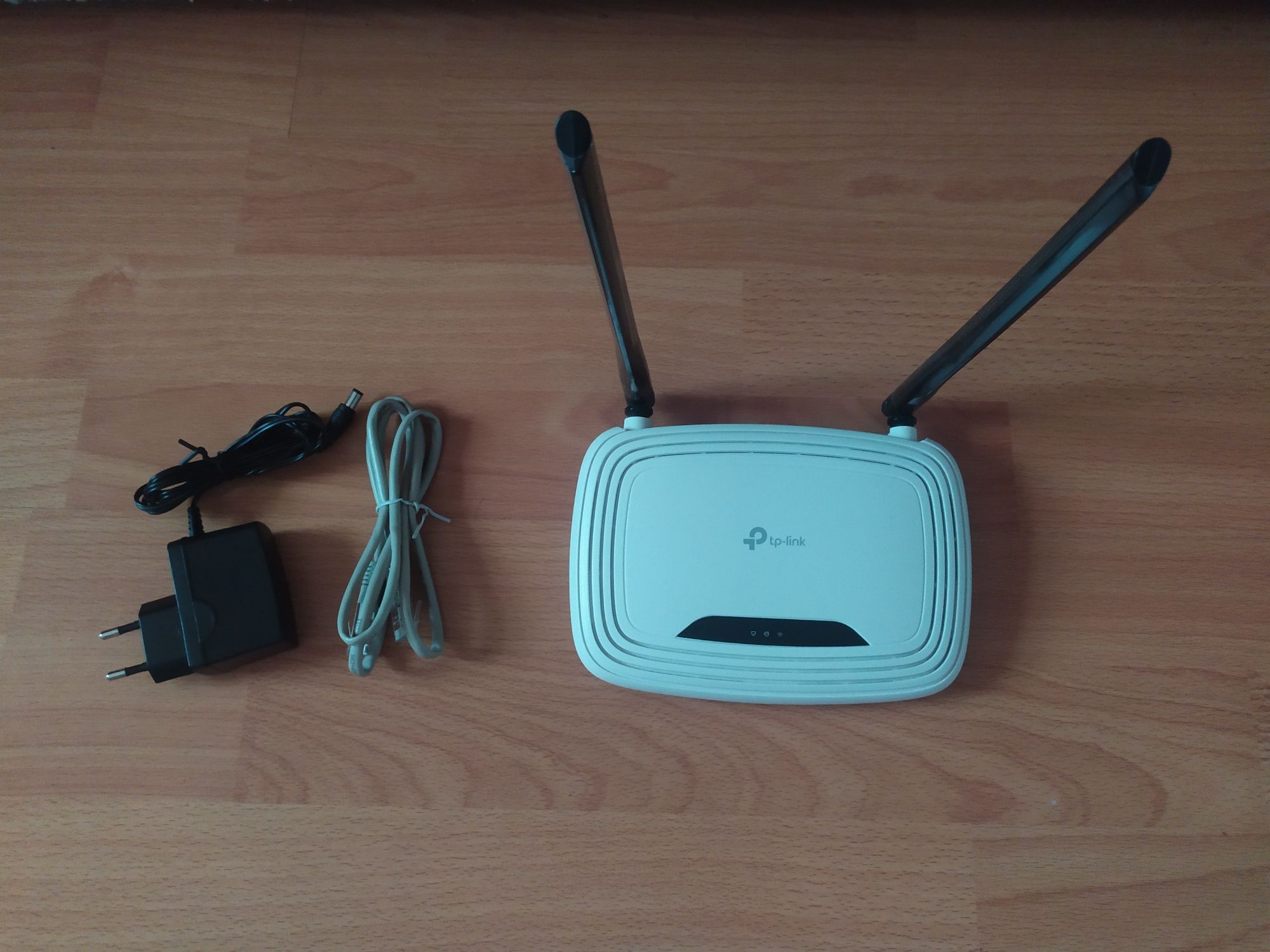 Роутер TP-Link TL-WR841N