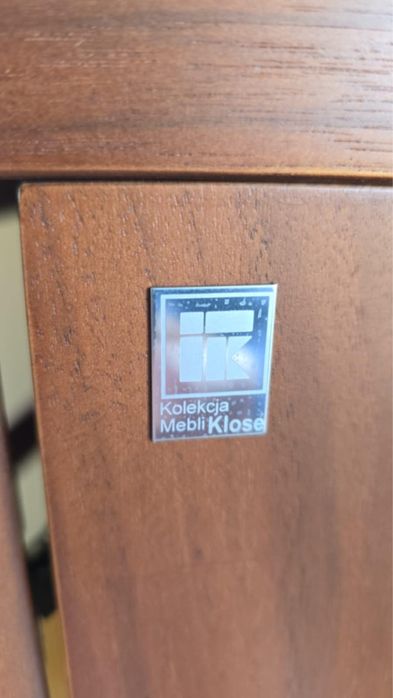 Meble Kler Klose stół, komoda rtv, witryna, szafa wisząca