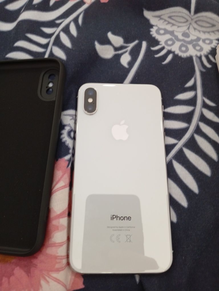 iPhone X como novo