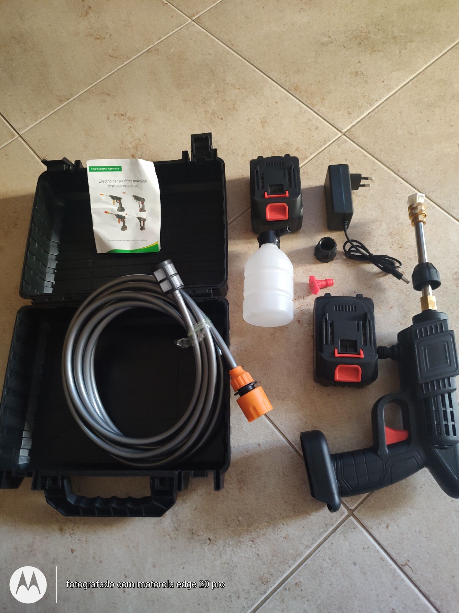 Lavadora de alta pressão com bateria