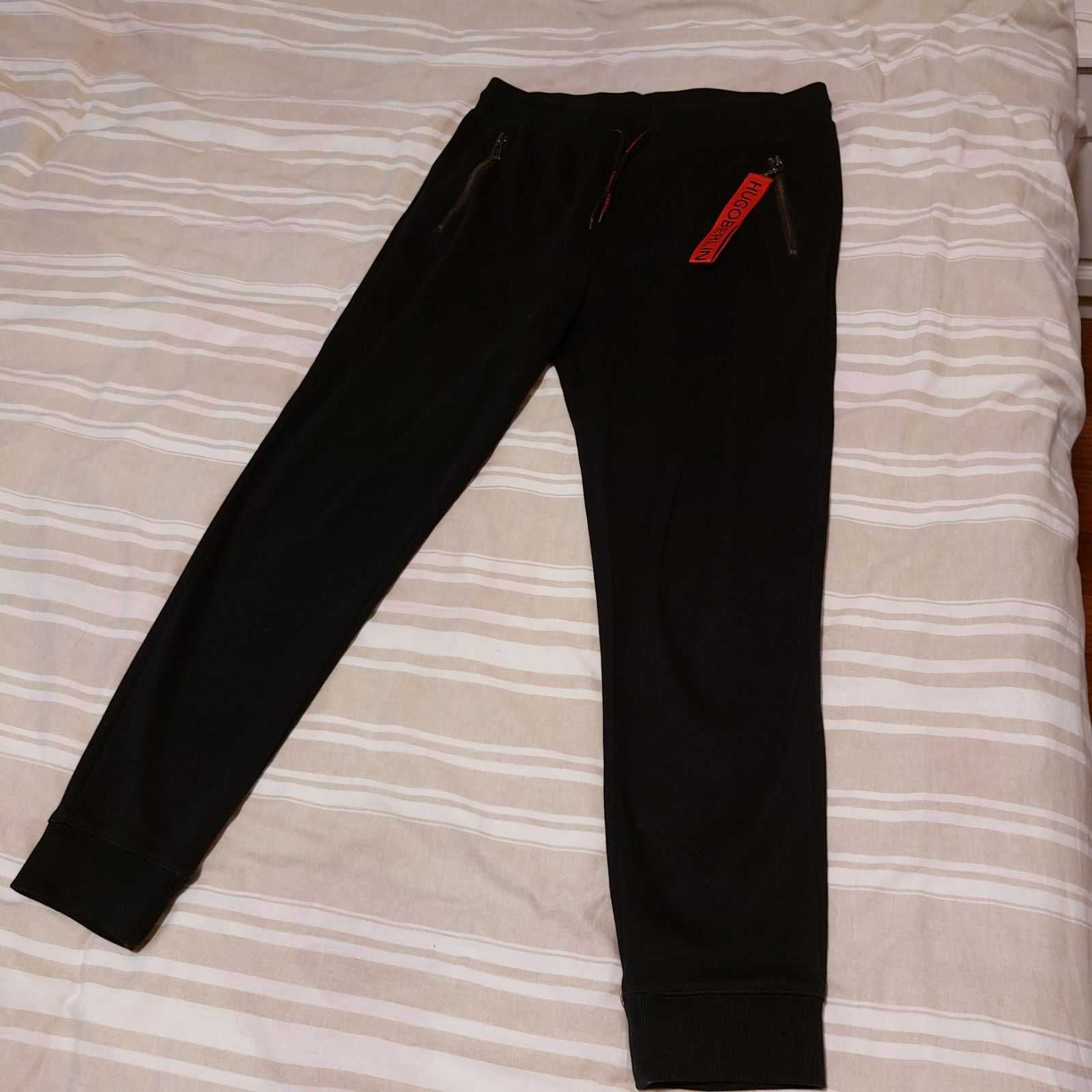 Спортивные штаны  Hugo Boss Berlin