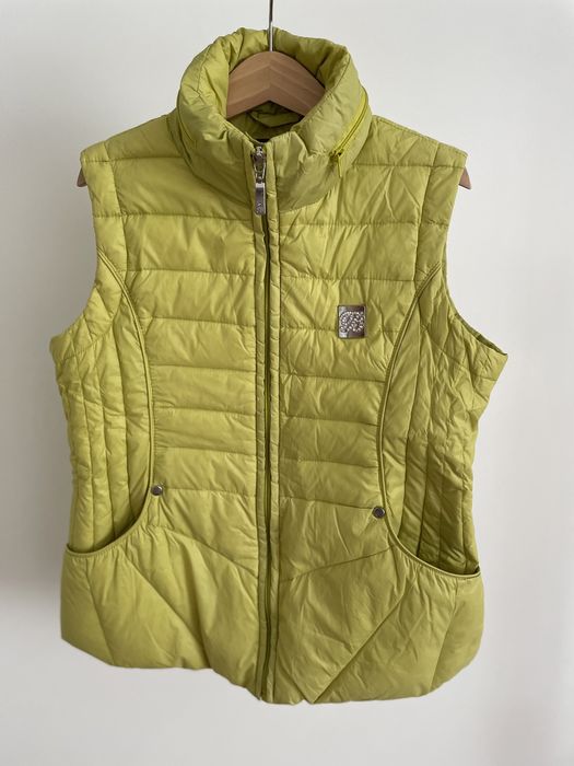 Безрукавка для дівчинки