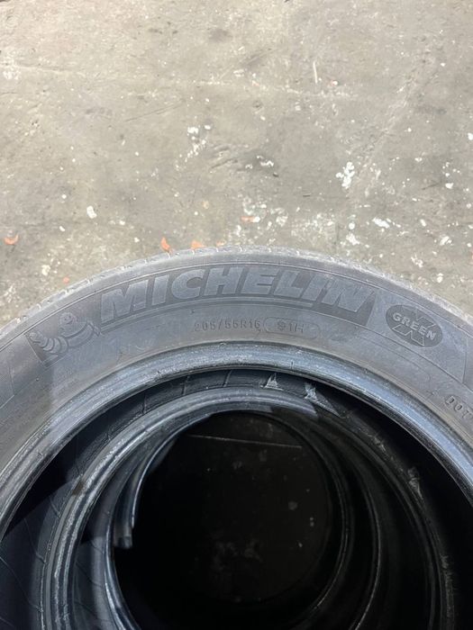 Продам резину Michelin primacy лето 205/55/16