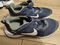 Nike Revolution dziecięce r.32 i r.34