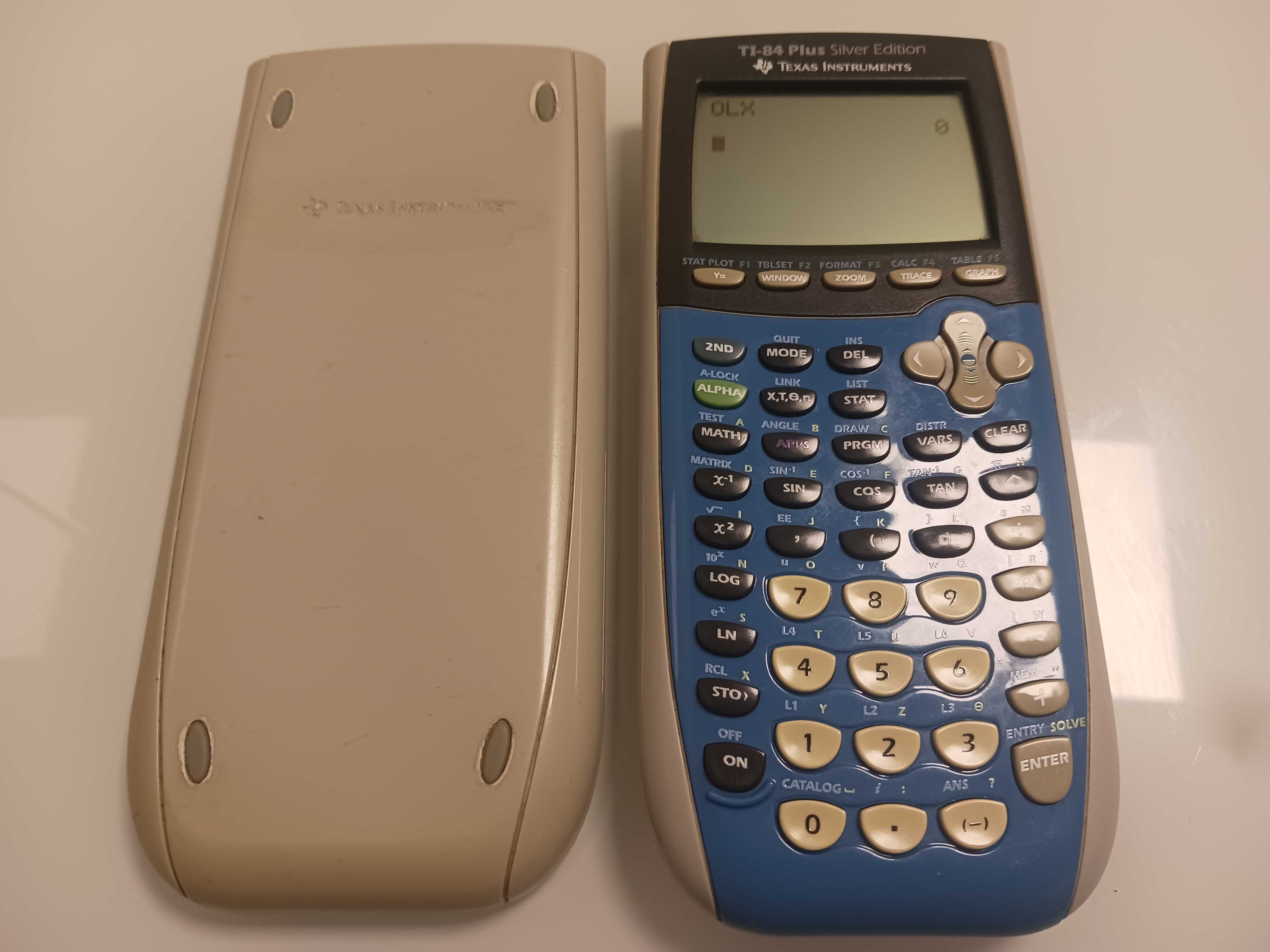 Calculadora Gráfica Texas TI-84 Silver Edition