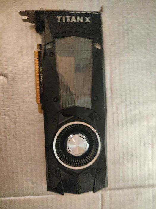 NVIDIA Titan X (Maxwell) 12GB GDDR5, 384-bit