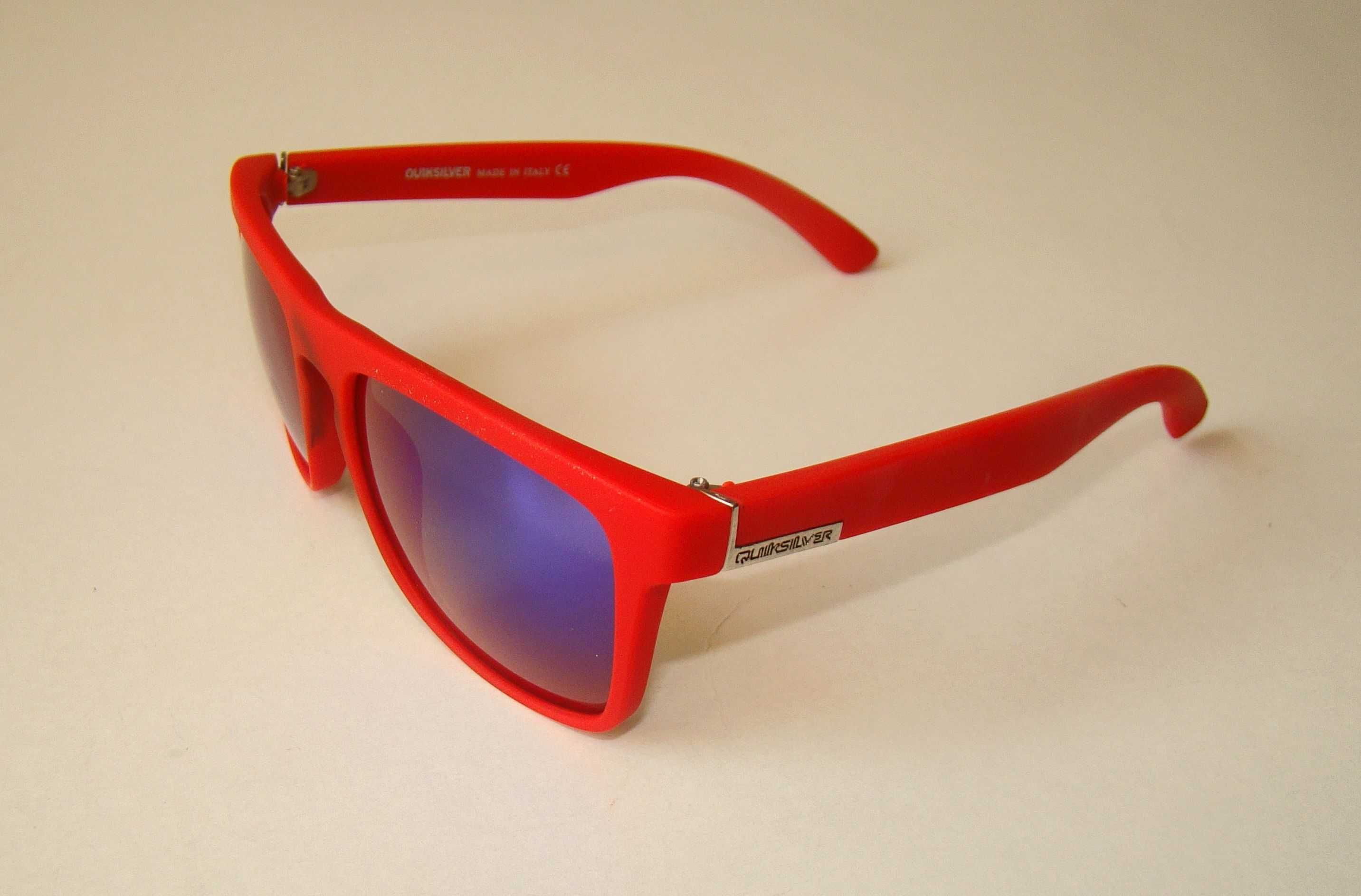 Okulary przeciwsłoneczne QUICKSILVER UV 400 czerwone
