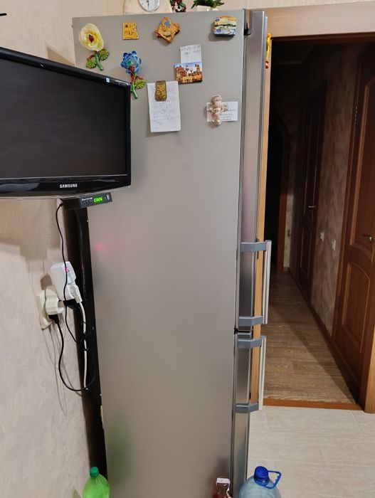 Холодильник Ariston