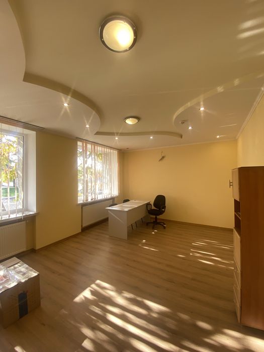 Продам багатофункціональну базу, р-н вул. Львівська