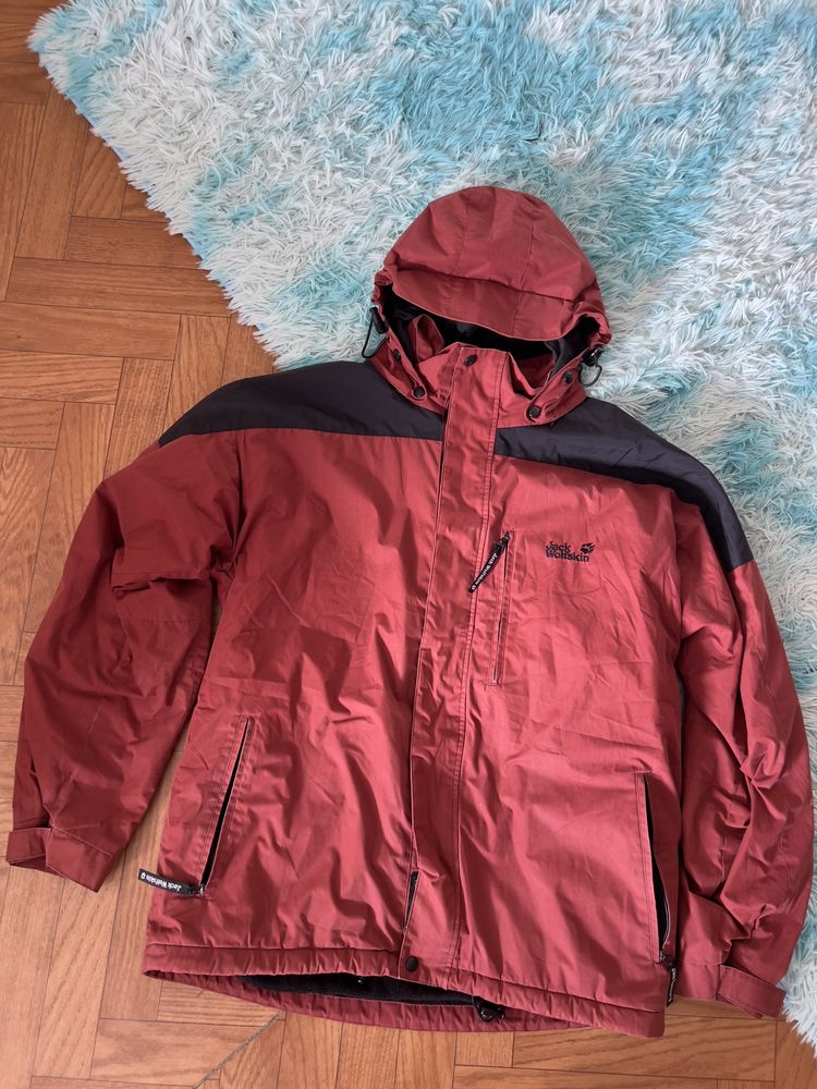 Куртка Jack Wolfskin Red