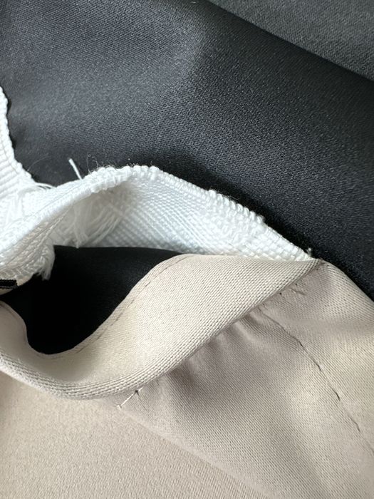 2 Zasłony 138x240cm. 100 % Zaciemniające Termiczne Z Taśmą i Tunelem