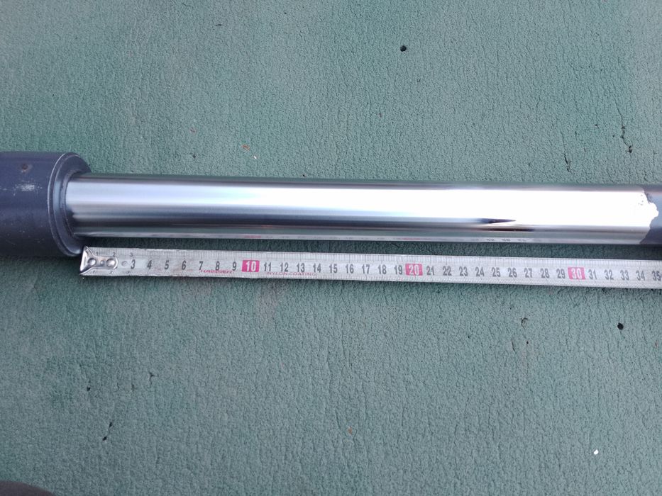 Гідроциліндр у гарному стані